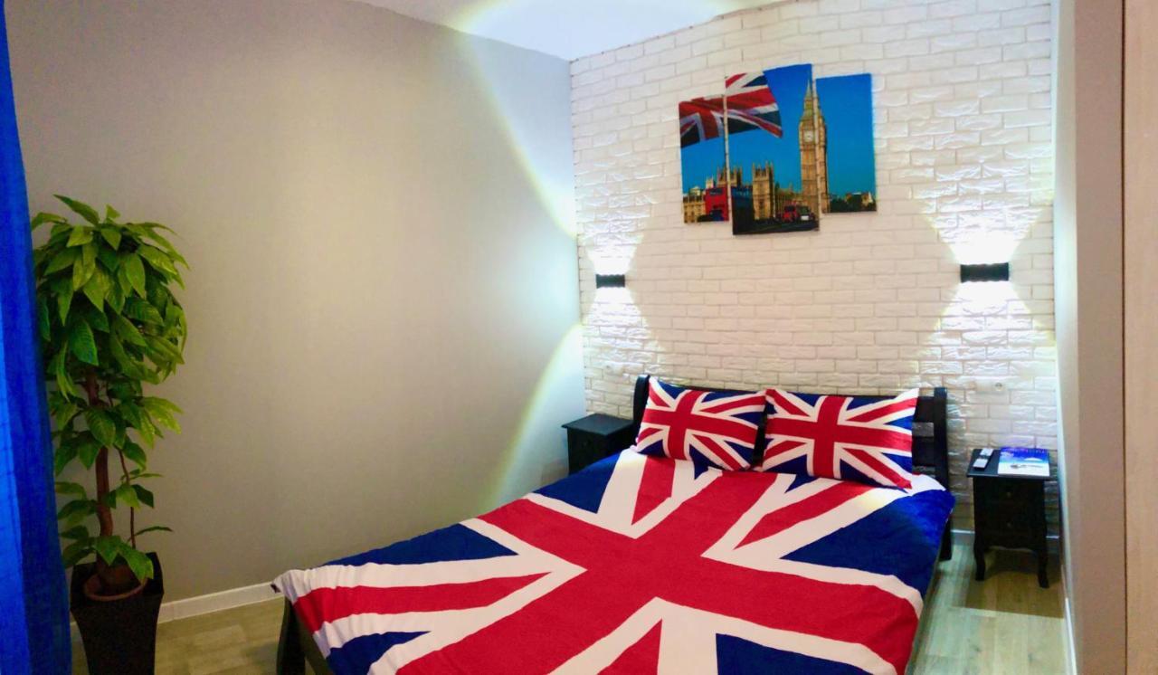 Apartment Studio LONDON 92 Irpin Esterno foto